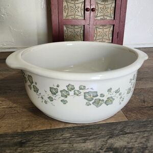 Corelle Calloway Ivy 2.5 qt Stoneware